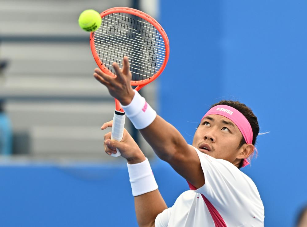 虎扑体育官网:历史第一!詹姆斯生涯563场30+ 超越乔丹独享榜首.